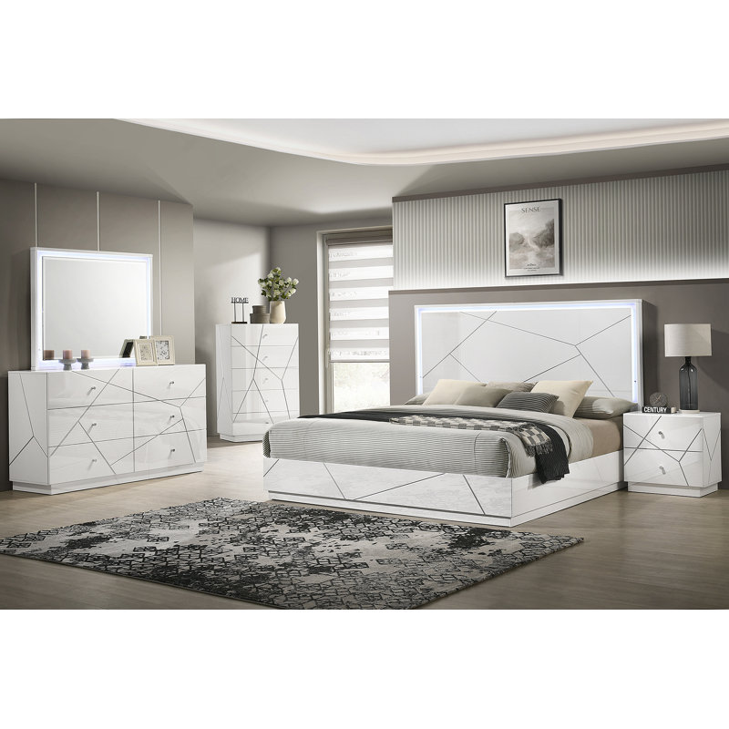 Table de chevet de conception géométrique moderne avec finition laquée et tiroirs doublés de velours pour les chambres contemporaines, une solution de rangement élégante