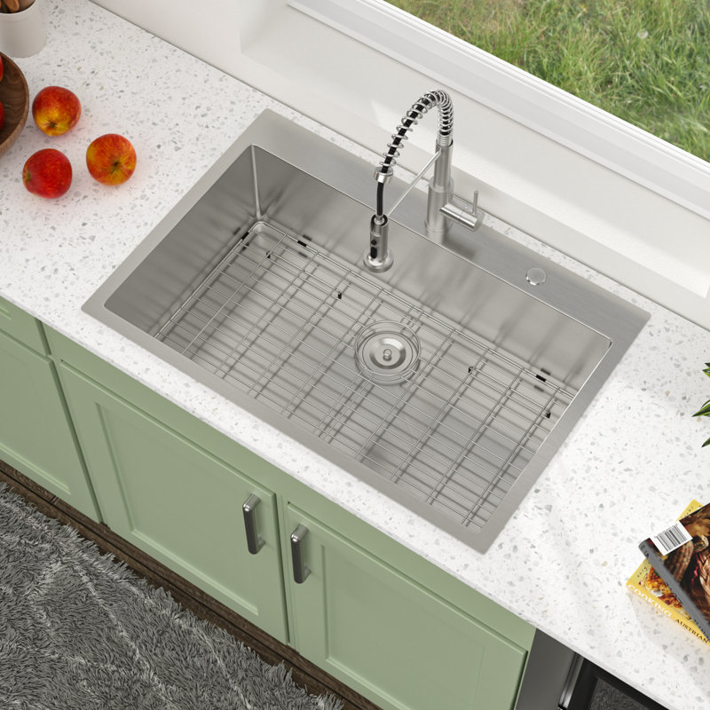 Évier de cuisine à simple cuve en acier inoxydable de calibre 16 L 33 po x l 22 po