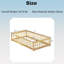 Lit simple au sol à structure en bois avec clôture sans porte-436511656