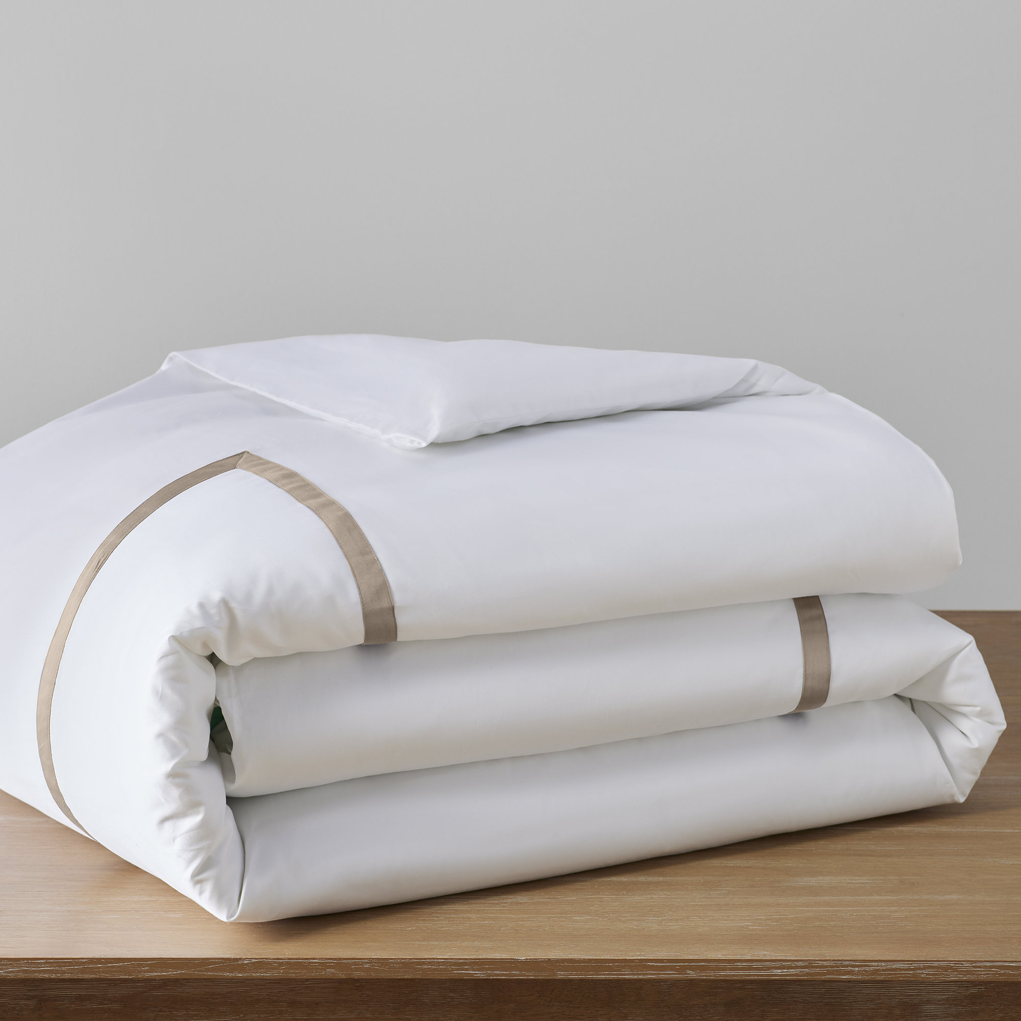 Danfield Cotton Sateen Hotel Stripe Duvet Cover Set, Full / Queen Duvet Cover + 2 Pillow Shams, Cappuccino Stripe