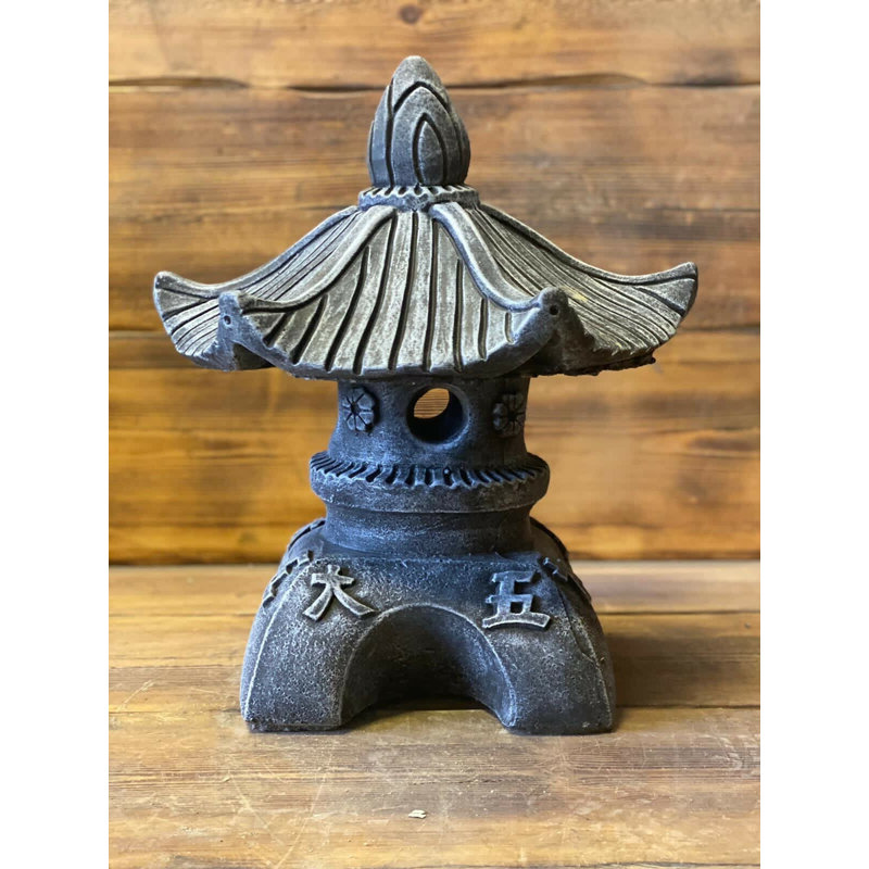 Seliga Stone Garden Statue