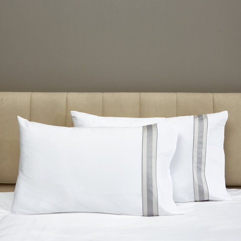 Dimora Sateen Pillow Case, White/Silver Moon, Standard