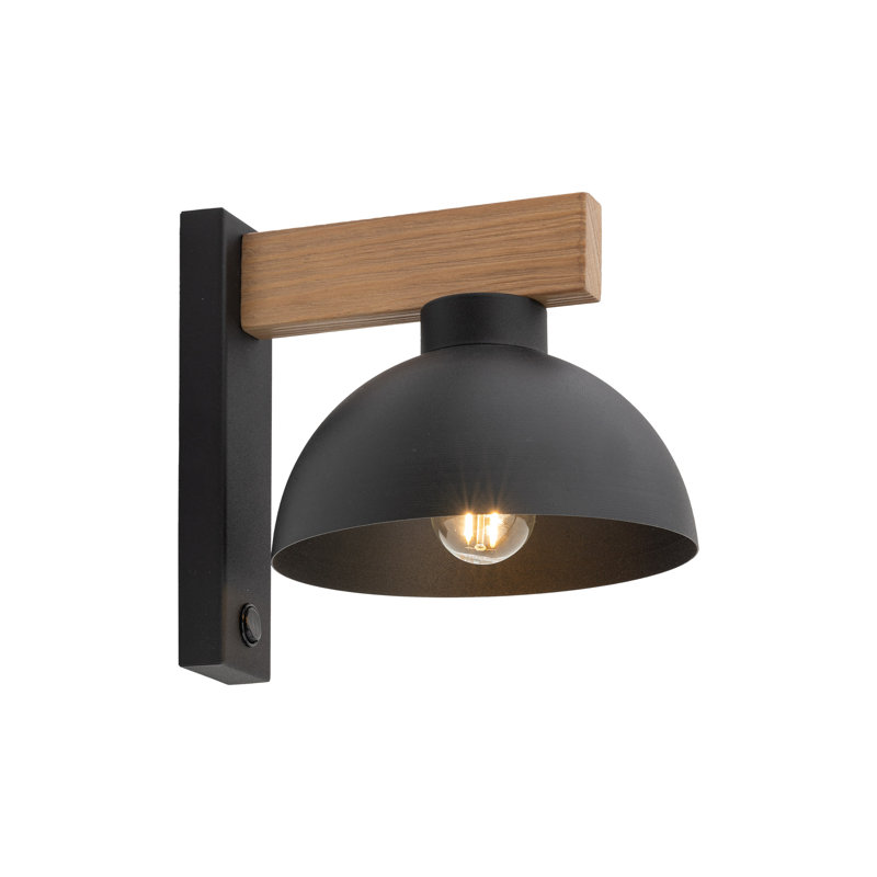 Aino Armed Sconce