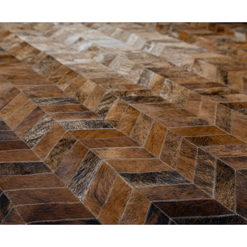 Biller Cowhide Chevron Indoor Rug, Rectangle 3' x 5'