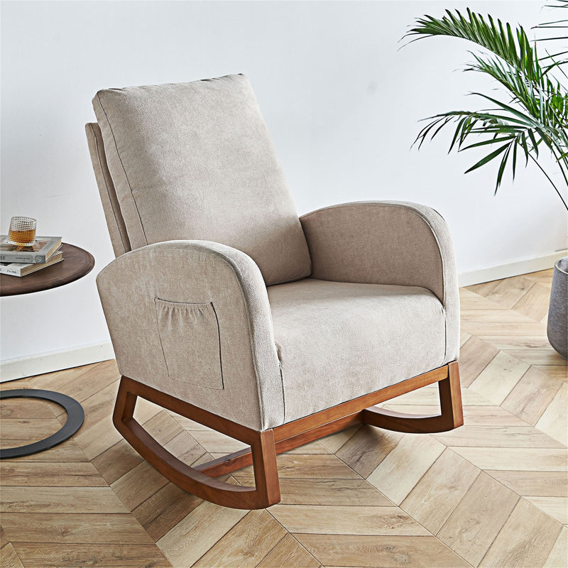 Chaise d'appoint à bascule
