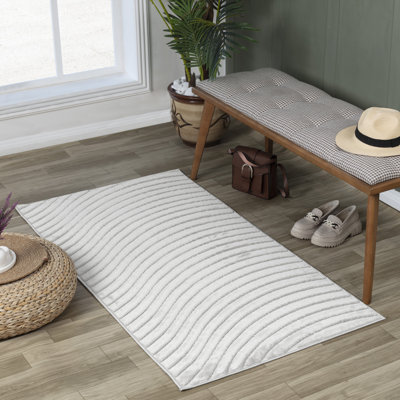 Beyanka Abstract Machine Tufted Area Rug