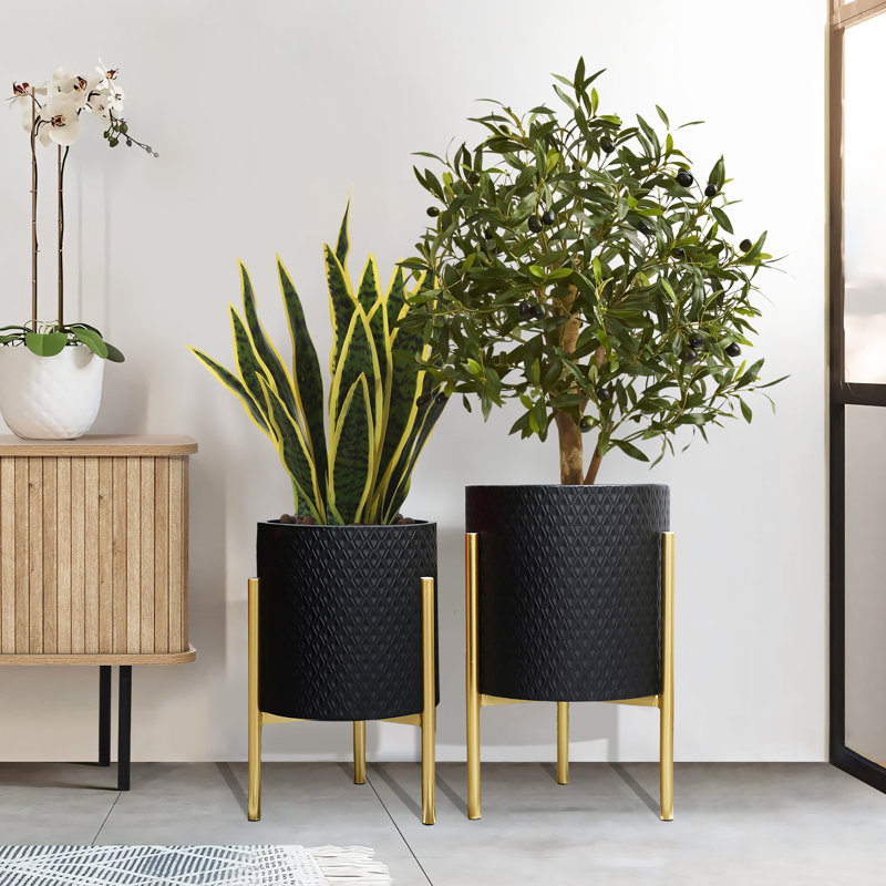Kasandra 2-Piece Handmade Metal Pot Planter with Gold Stand Set, Black