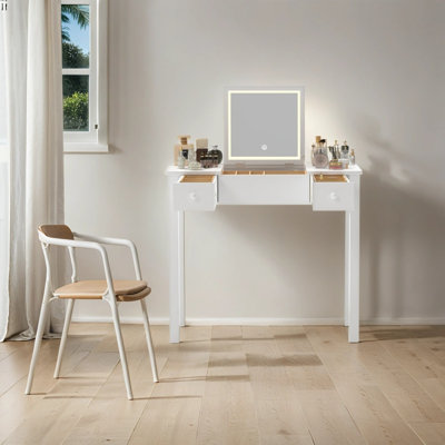 Sophiamae Makeup Vanity