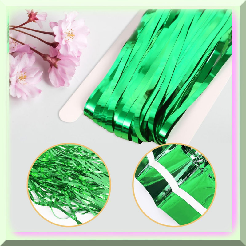 Green Tinsel Backdrop 3.2ft x 8.2ft 5-Pack