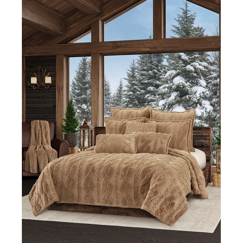 Cava - Gold King/Cal King 3Pc. Quilt Set, King Quilt + 2 King Shams, Gold
