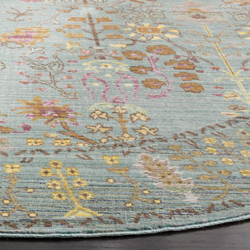 Chantae Performance Oriental Rug, Round 6'7"