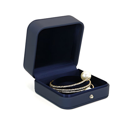 Boîte à bijoux +