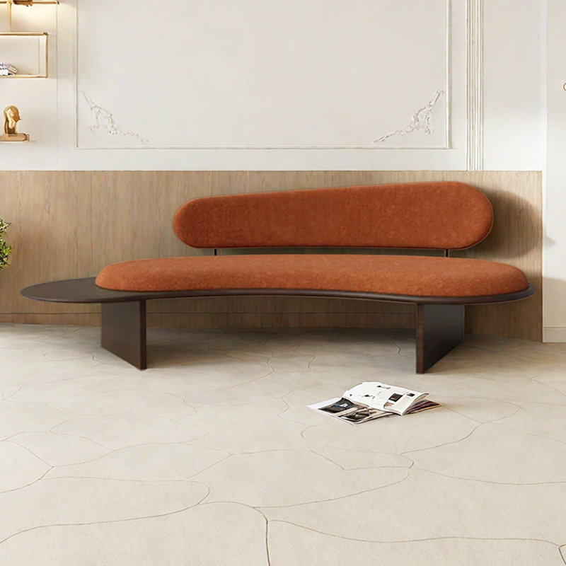 Iokaste, Orange, Marron foncé, Orienté à droite