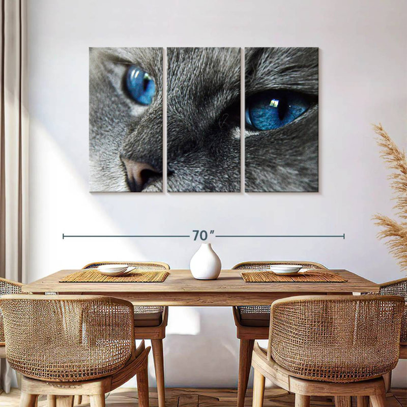 Brampt Cat Blue Eyes, 36" H x 57" W