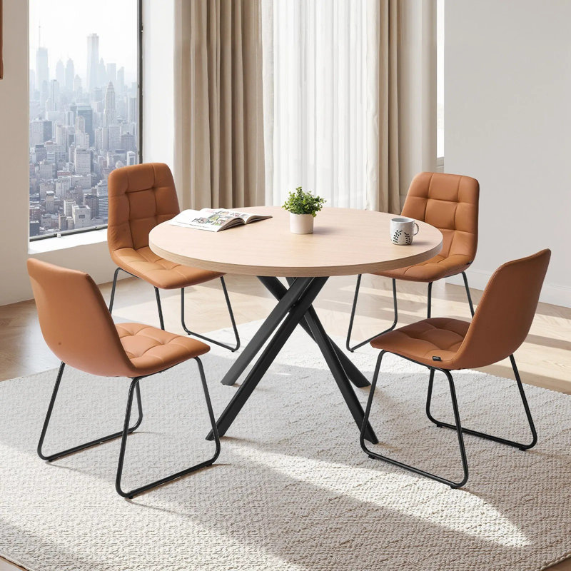 Ensemble de table de salle à manger 5 pièces, table de cuisine ronde peu encombrante avec 4 chaises rembourrées orange, coussins en similicuir, bureau moderne en ton de bois avec patins réglables pour la salle à manger, petits espaces