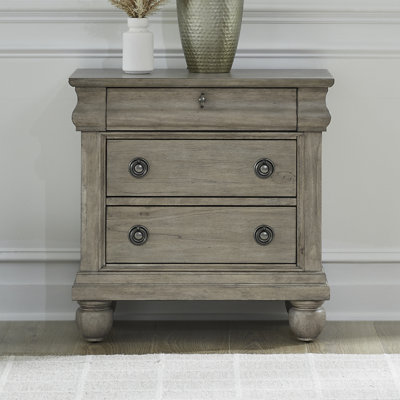 Lenny 3 Drawer Nightstand