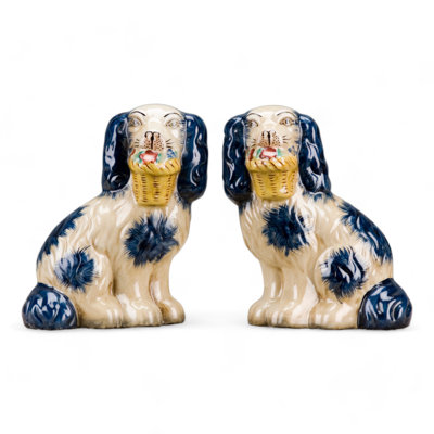 Animal Figurines & Sculptures