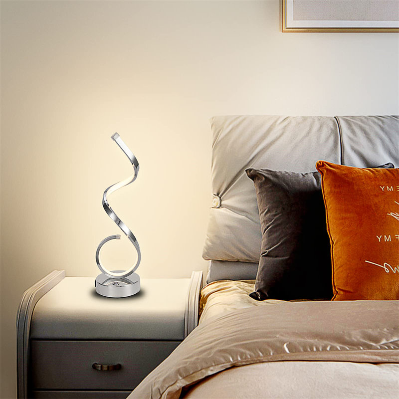 Aymerick Metal Table Lamp, Silver