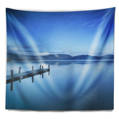Paysage marin bleu vif avec tapisserie