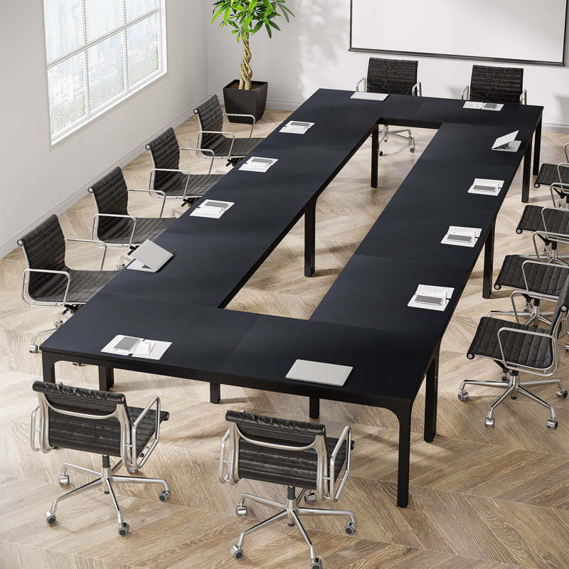 Table de formation Latrishia, Noir, Noir