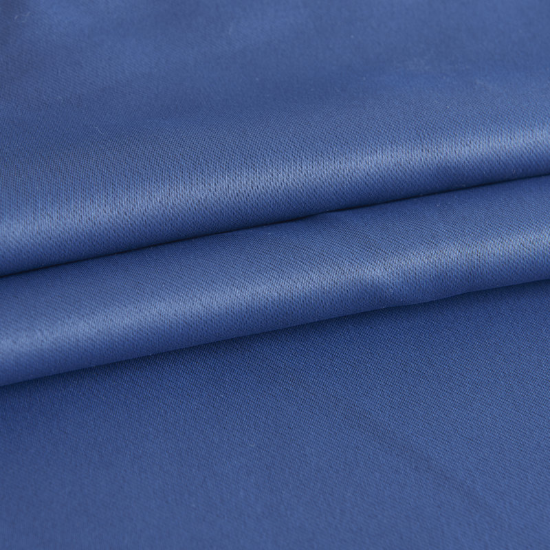 Panneau de rideau simple occultant et isolant avec œillets Mapleton, Bleu marine