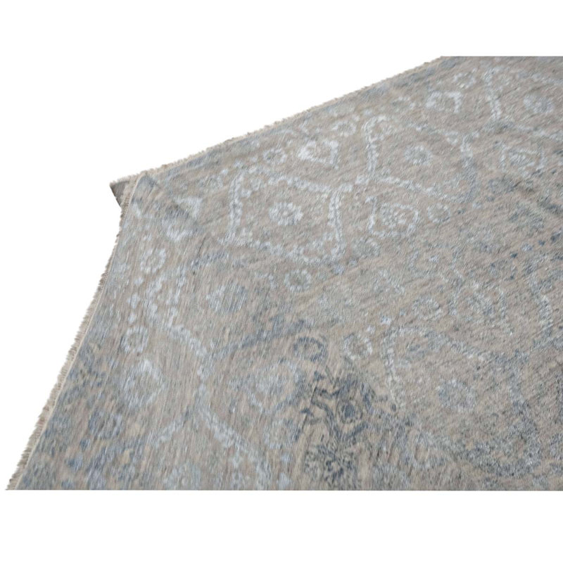 Oriental Area Rug in Silver/Aqua