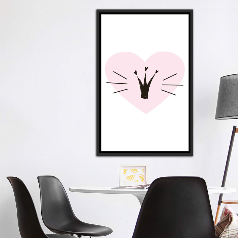 «Heart with Crown», reproduction d'impression, H 60 po x l 40po x P 1,5 po, Toile avec cadre noir, Pas de tapis