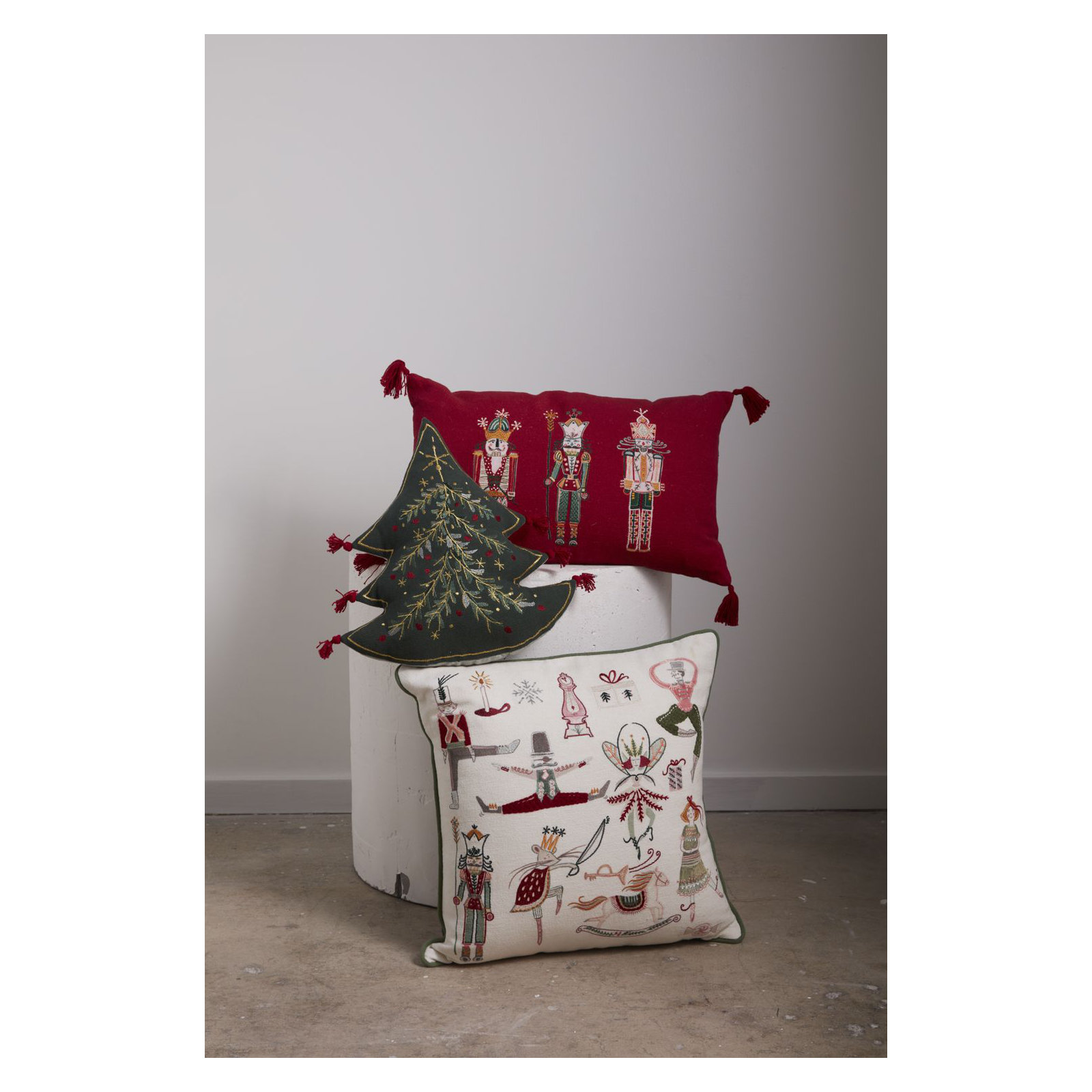 Friedan Fabric Pillow Insert