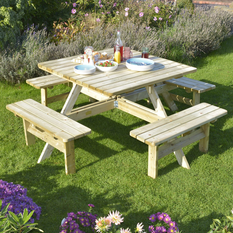 Rowlinson Square Picnic Table