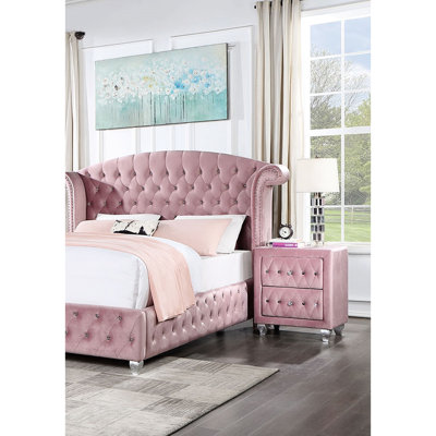Mobilier de chambre à coucher moderne: 2 tables de chevet roses avec détails en cristal et pieds en bois massif