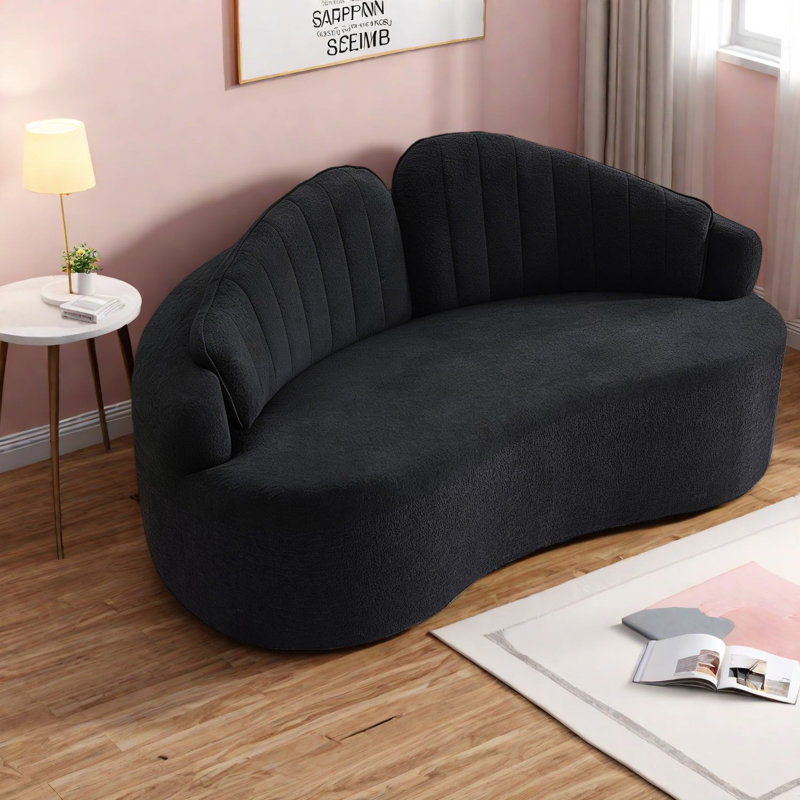 Canapés confortables deux places noirs, tissu chenille, petit espace rétro