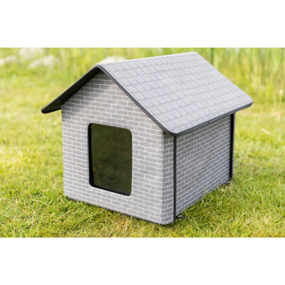 TRIXIE Insulated Outdoor Pet House, Waterproof Material, For Small Dogs and Cats, Feral Cats
