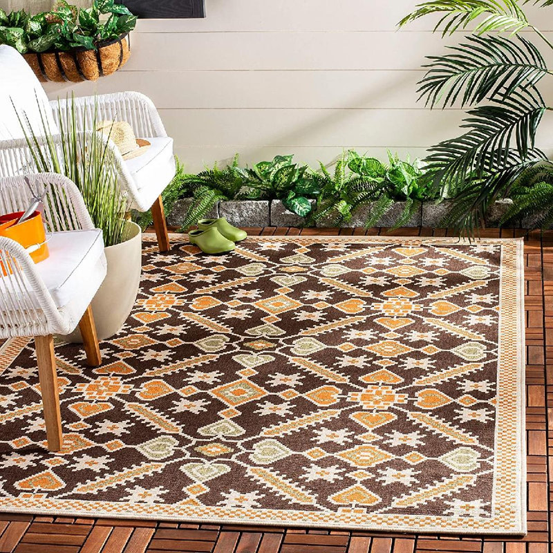 Tapis rectangulaire abstrait tissé à la machine 4 pi x 5 pi 7 po chocolat / terre cuite / beige