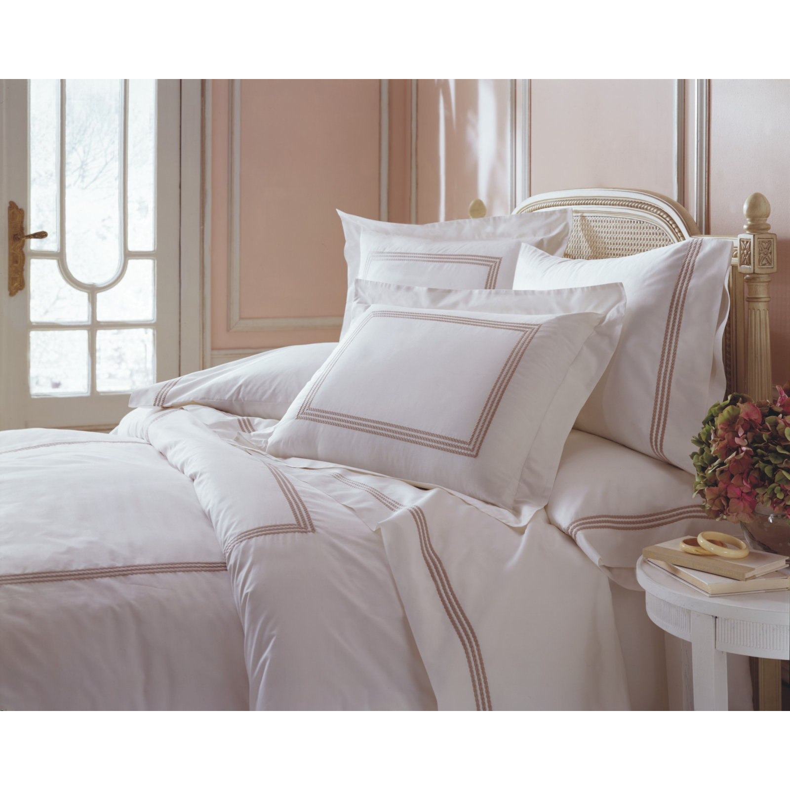 Janay Cotton Fitted Sheet, Full, White/White