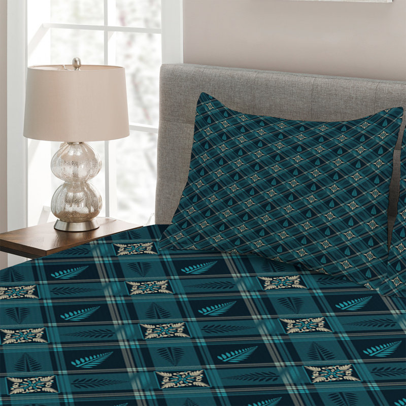 Farmhouse / Country Polyester Coverlet