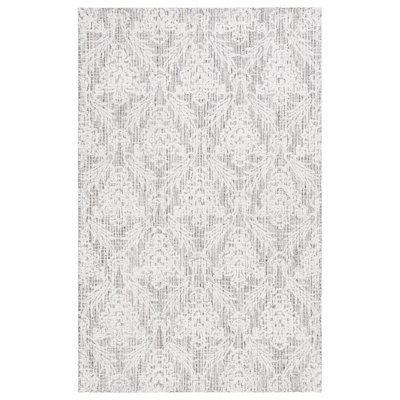 Chaffinch Hand Tufted Wool Cotton Pet Damask Rug in Ivory/Gray