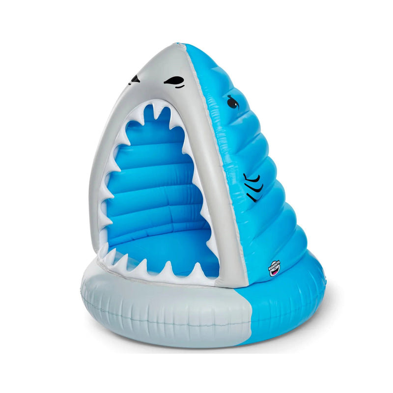 Flotteur Bigmouth géant mangeant un requin mangeur d'homme