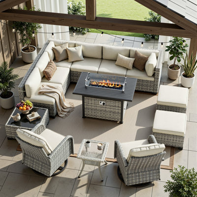 Ensemble de conversation de patio en osier 13 pièces avec table de foyer, canapé modulaire, chaises berçantes pivotantes et repose-pieds