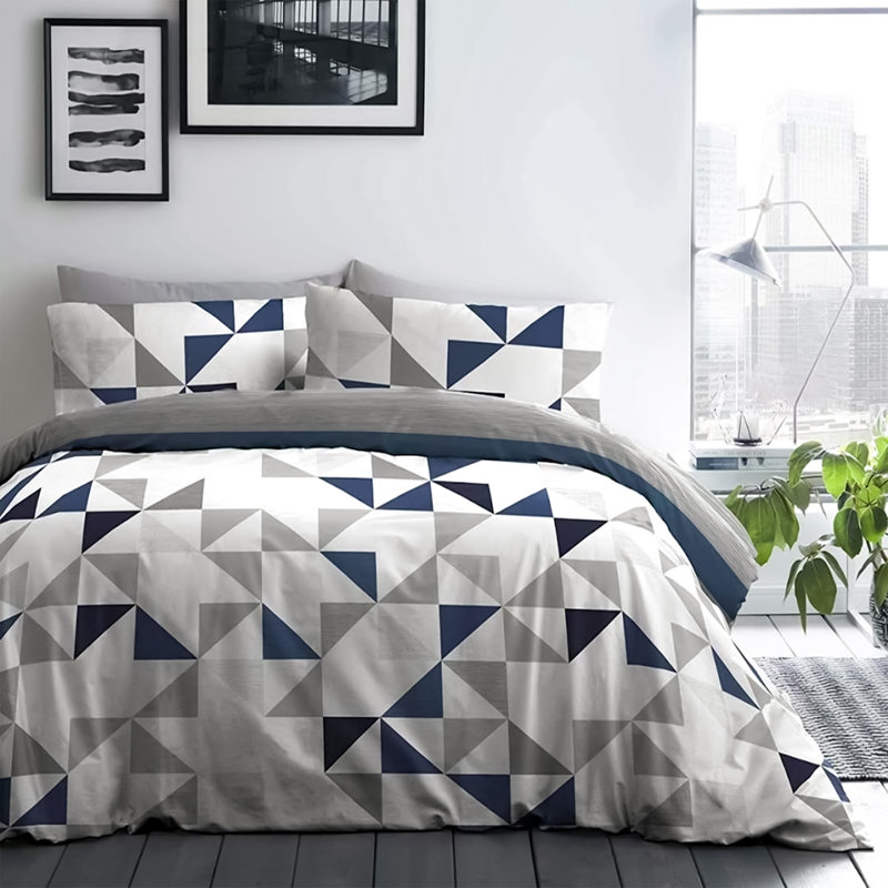 Sequoyah Microfiber Flora Reversible Duvet Cover with Pillowcases, Double Duvet Cover + 2 Standard Pillowcases, Imp Triangle