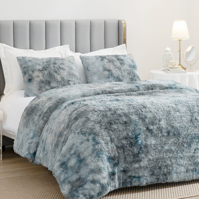 Wonderful Faux Fur Comforter Set 3 Piece Tie Dye, King Comforter + 2 King Shams, Blue