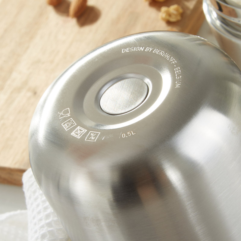 Boîte alimentaire BergHOFF Nommie en acier inoxydable de 740 ml (25 oz), acier, Acier