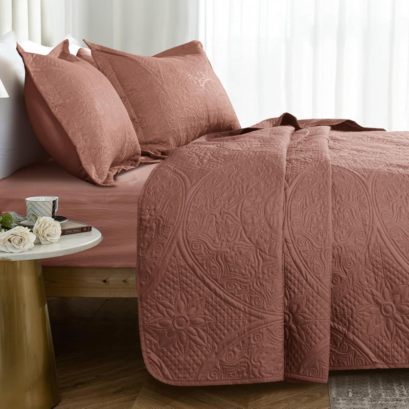 Lightweight Summer Bedspreads - 3 Piece Oversized Quilt Set - Reversible Coverlet Set - Twin Size, Mocha Brown Floral