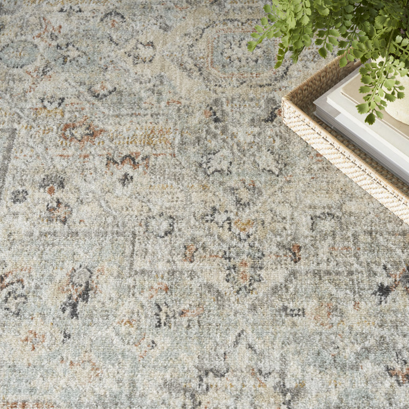 Light Grey Floral Synthetic Rectangular 5' x 7' Area Rug