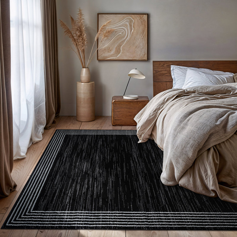 Scalloped Border Black/Cream Minimal Indoor Woven Area Rug, 7'10" x 10'