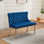 Banc de salle à manger Mid-Century moderne en velours à oreilles, causeuse à deux places avec pieds en acier inoxydable, bleu