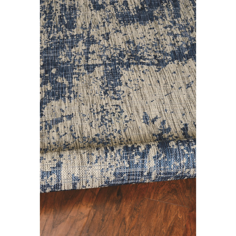 Tapis intérieur / extérieur bleu / sable Adilynn, Rectangle 5 pi 3 po x 7 pi 7 po