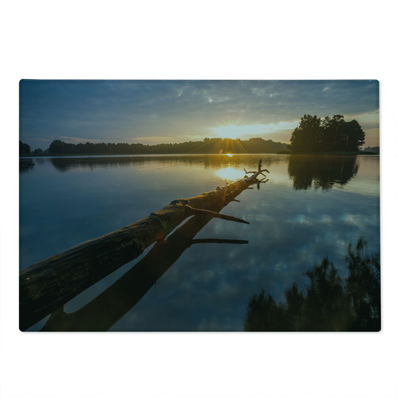 Planche à découper Ambesonne vue lac de grande taille en Pologne journée ensoleillée bleu gris jaune