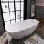 66 po. X 29 po. Baignoire de trempage autoportante à surface solide avec drain central en blanc mat