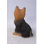 Statue yorkshire terrier assis