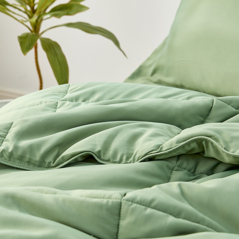 Ensemble d'édredon surdimensionné Coma, Vert, Édredon pour très grand lit + 2 taies décorativ
